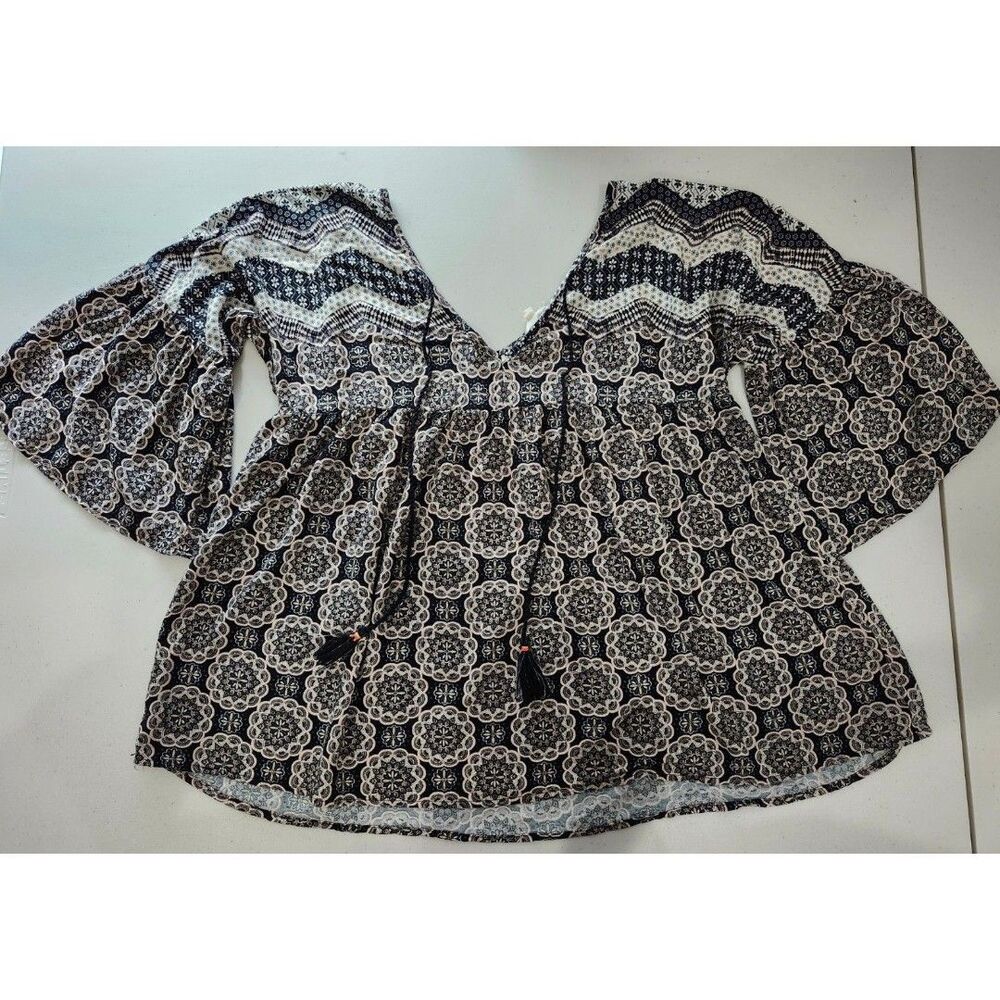 En Creme Boho Top- Size Small